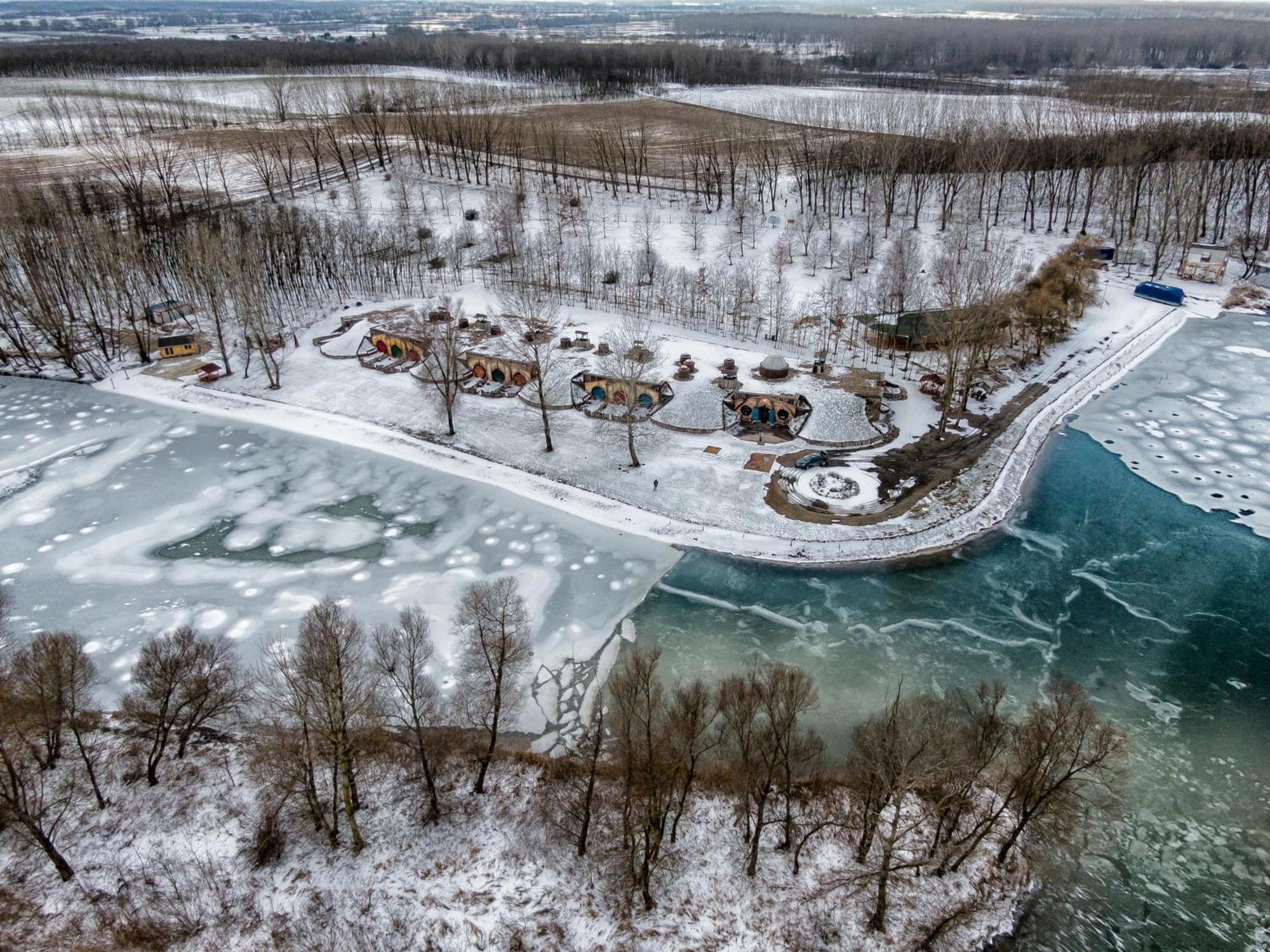 Bucka-Lak Aparthotel Szabolcsveresmart ภายนอก รูปภาพ